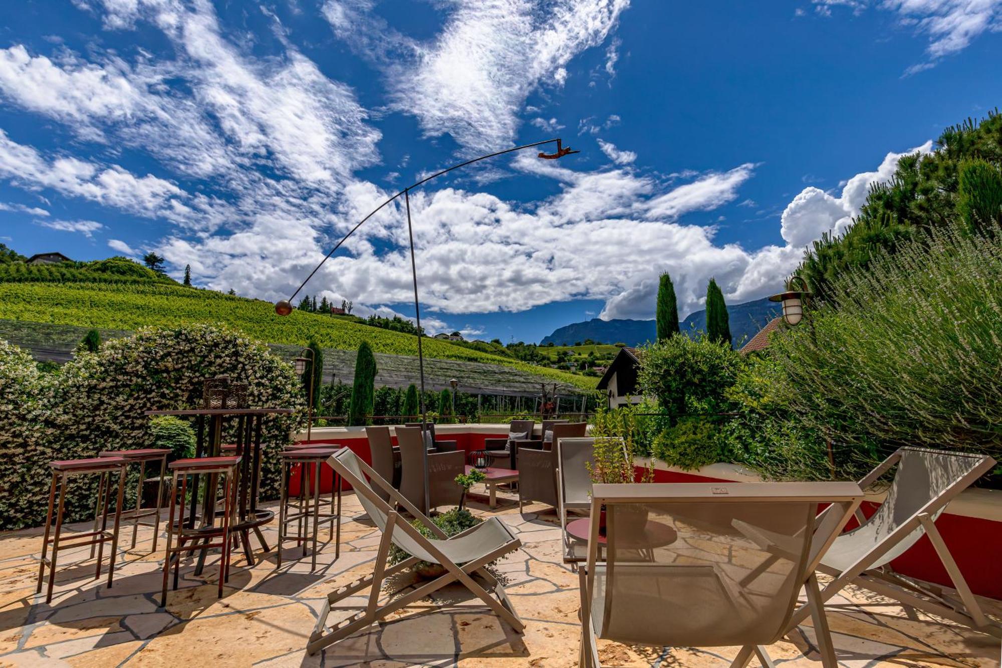 Hotel Spitaler Appiano Sulla Strada Del Vino Esterno foto