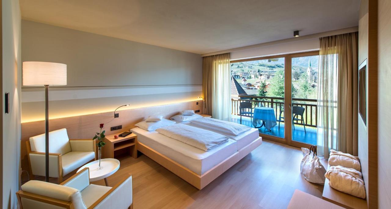 Hotel Spitaler Appiano Sulla Strada Del Vino Esterno foto