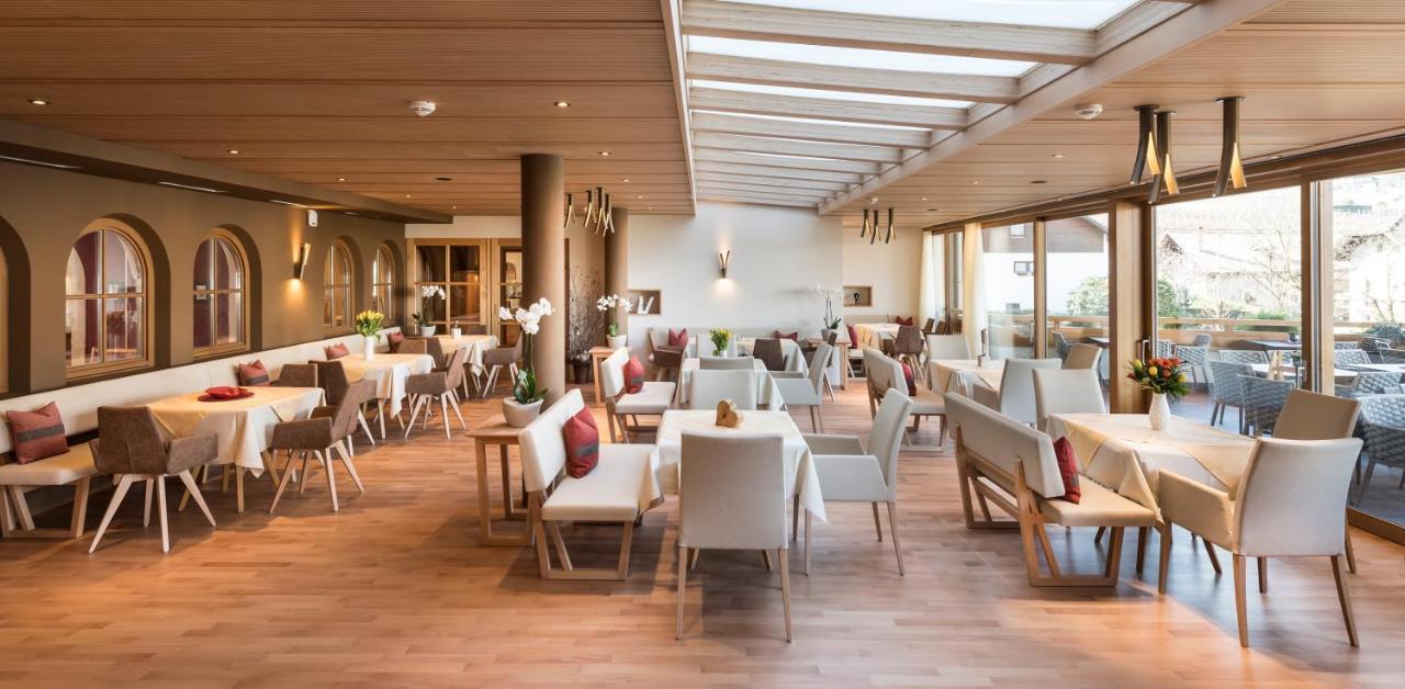 Hotel Spitaler Appiano Sulla Strada Del Vino Esterno foto
