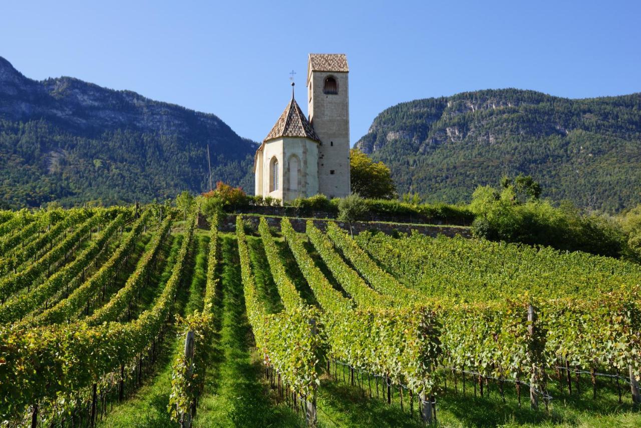 Hotel Spitaler Appiano Sulla Strada Del Vino Esterno foto
